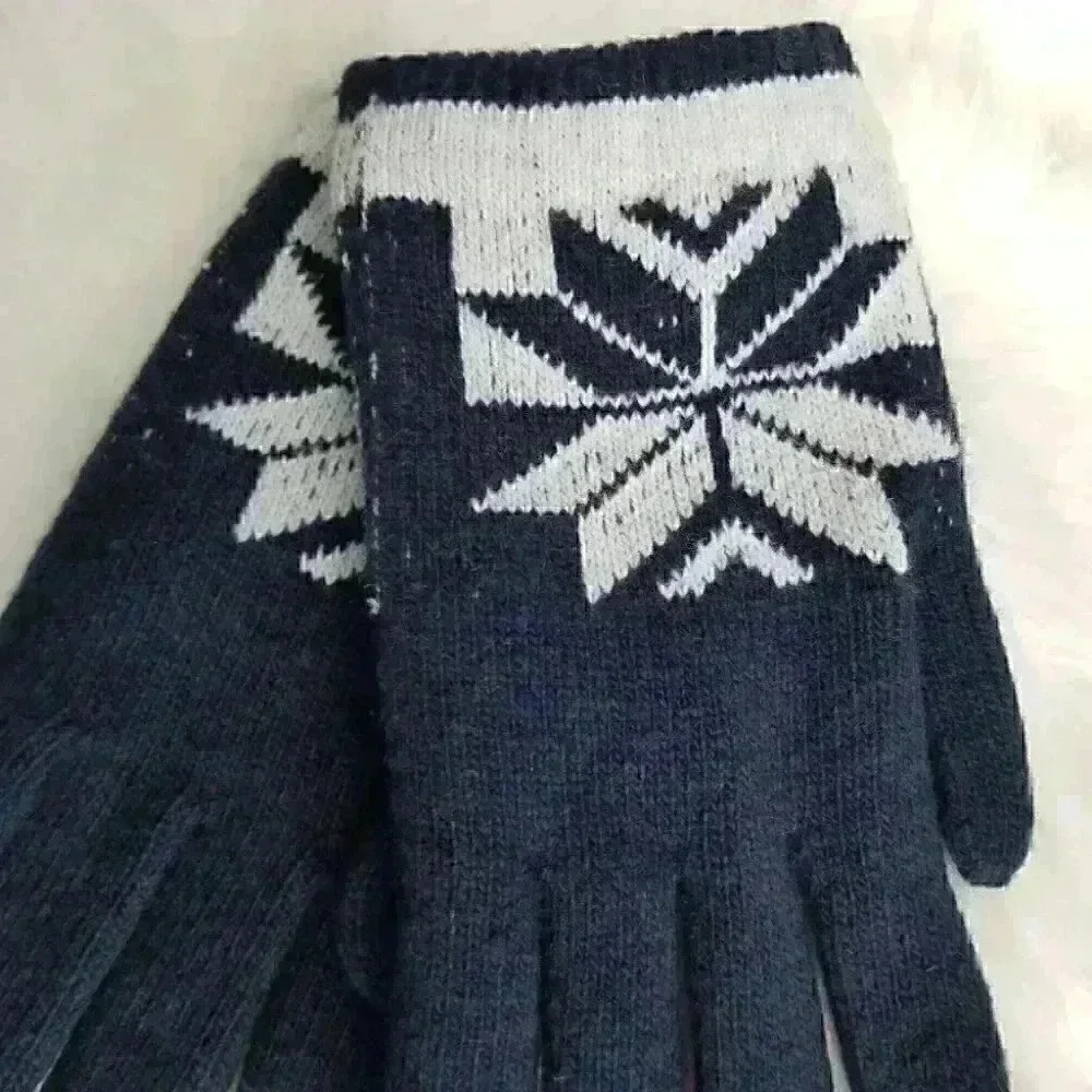Navy blue snowflake gloves